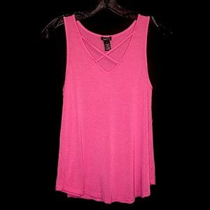 V-Neck Cami/Tank Top w/ Front Criss Cross Design